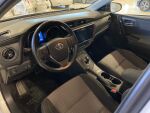 Toyota Auris 2018 Valkoinen