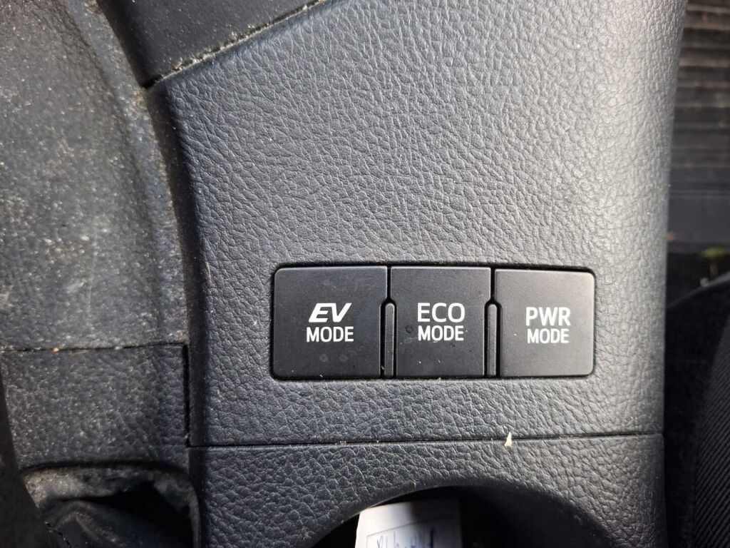 Toyota Auris 2018 Harmaa