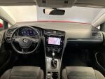 Volkswagen Golf 2018 Punainen