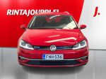 Volkswagen Golf 2018 Punainen