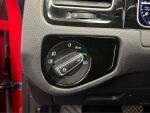 Volkswagen Golf 2018 Punainen