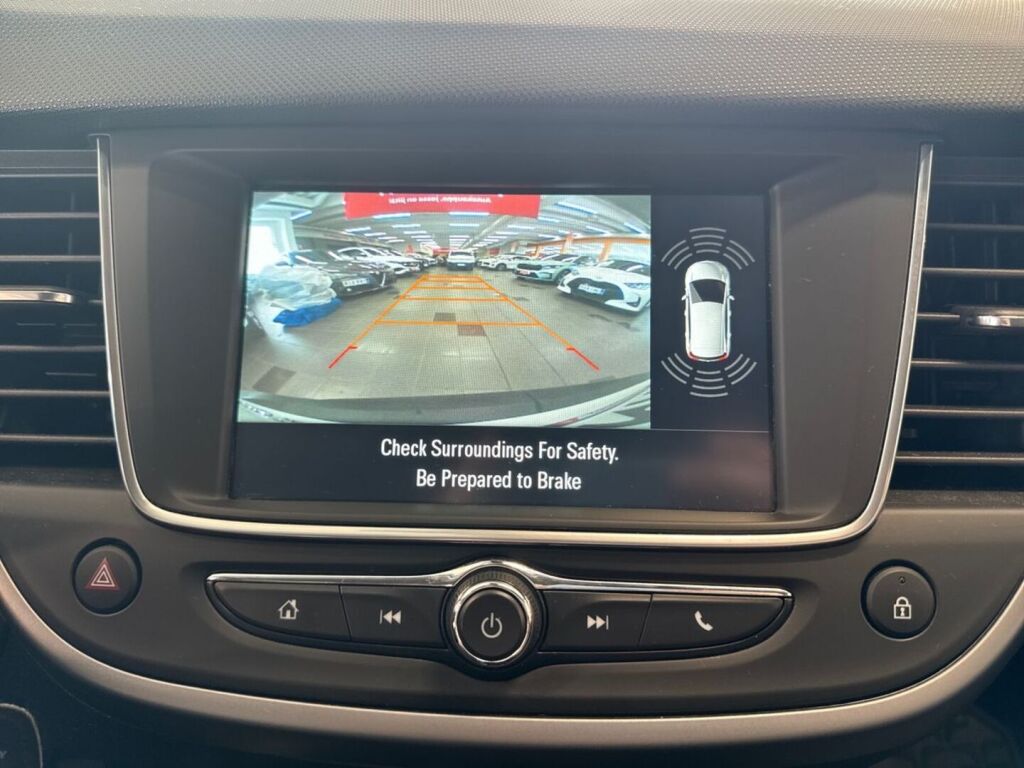 Opel Crossland X 2018 Valkoinen