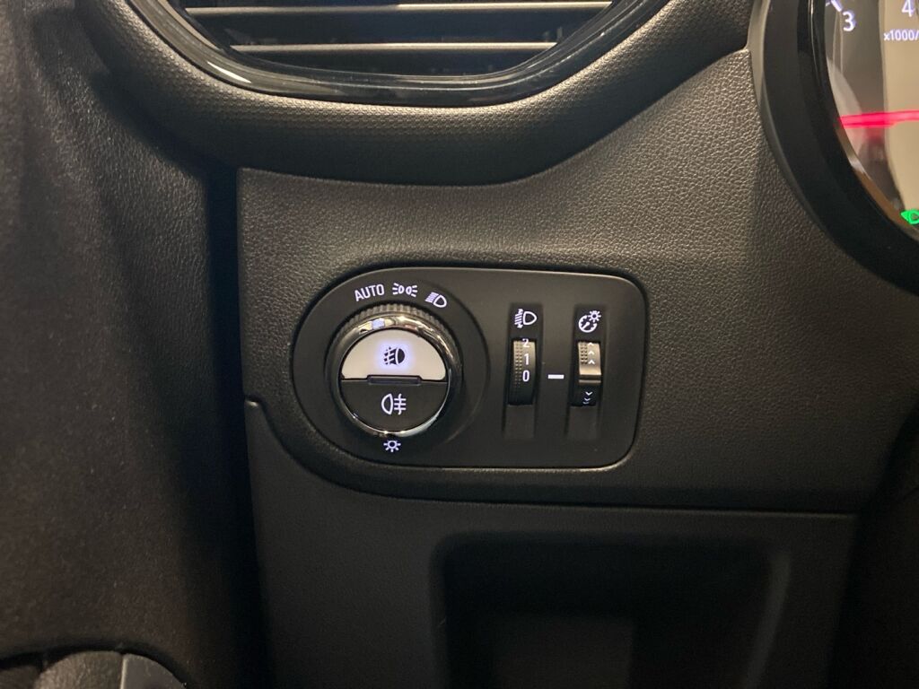 Opel Crossland X 2018 Valkoinen