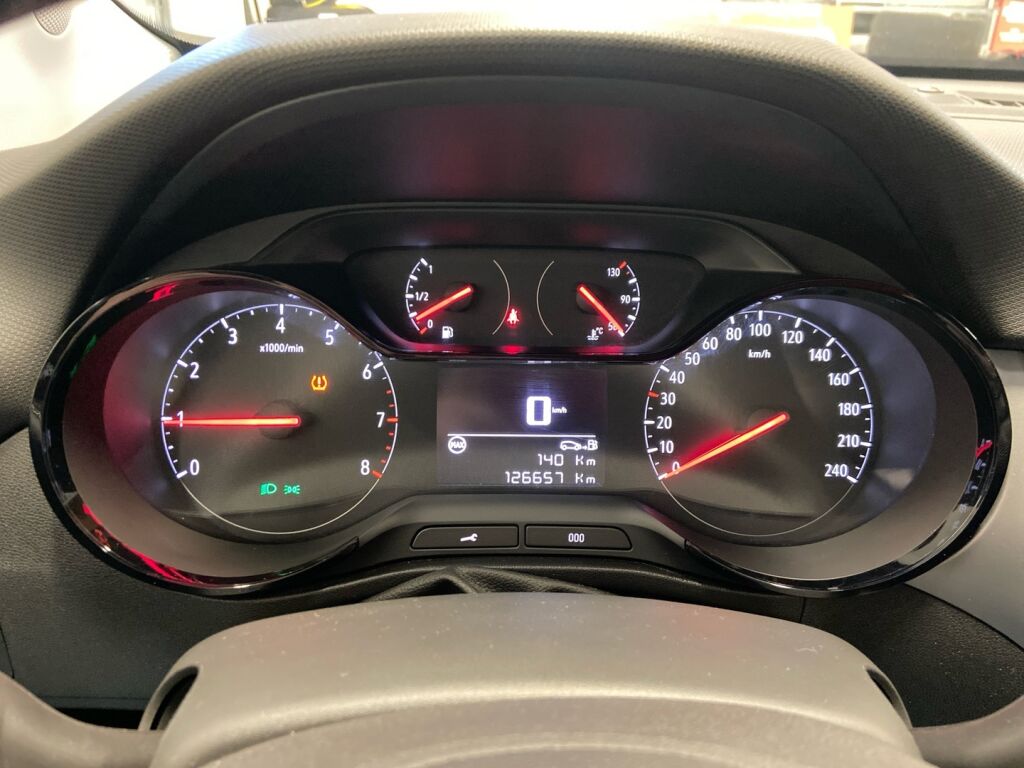 Opel Crossland X 2018 Valkoinen