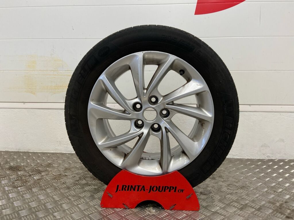 Opel Astra 2018 Musta