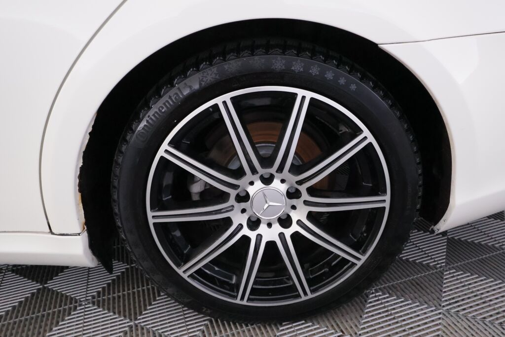 Mercedes-Benz CLS 2008 Valkoinen