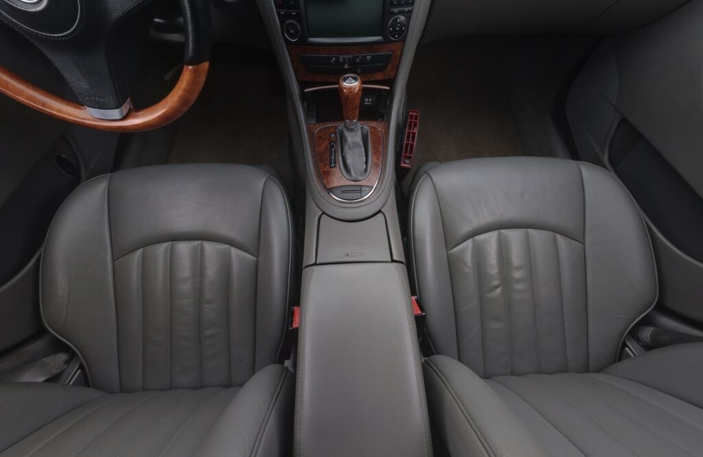 Mercedes-Benz CLS 2008 Valkoinen