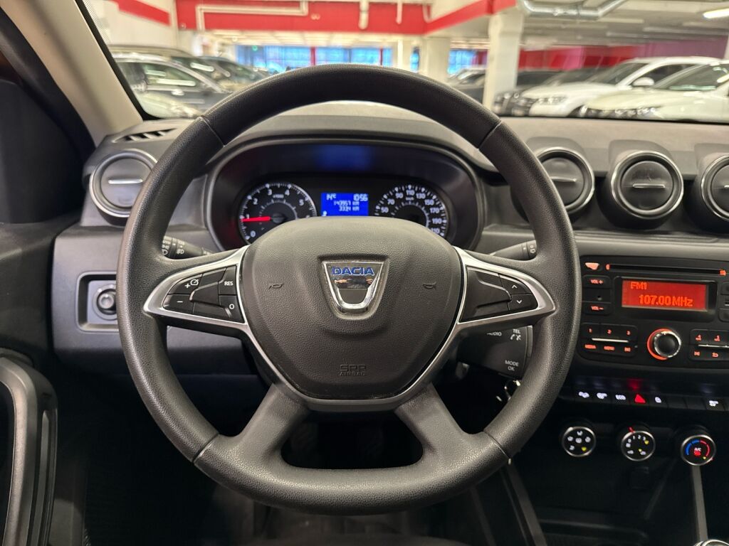 Dacia Duster 2018 Oranssi