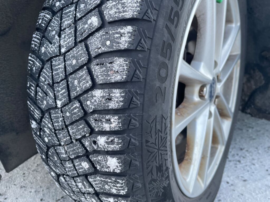 Ford Focus 2018 Valkoinen