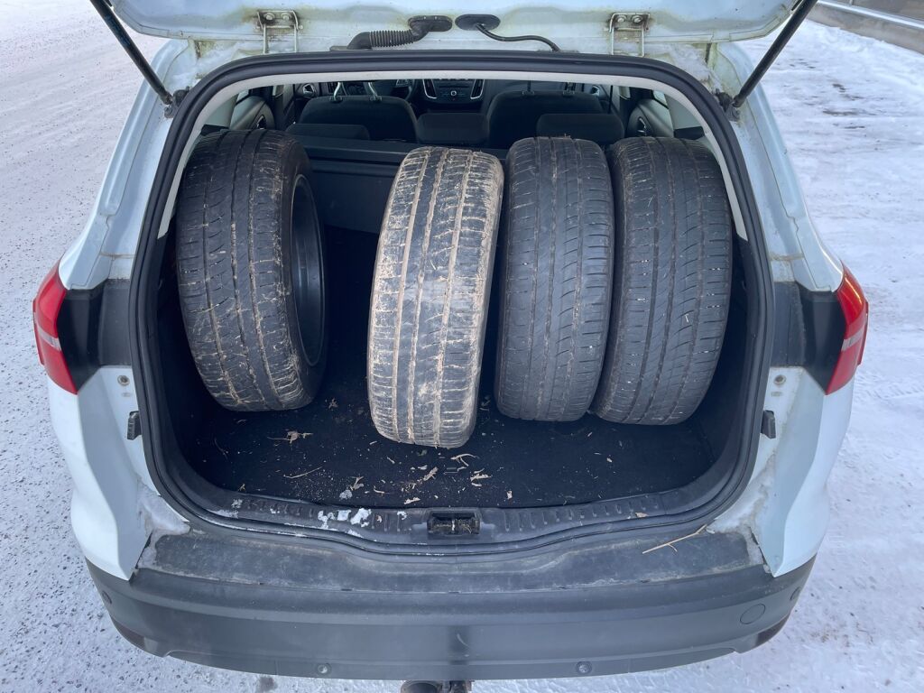 Ford Focus 2018 Valkoinen