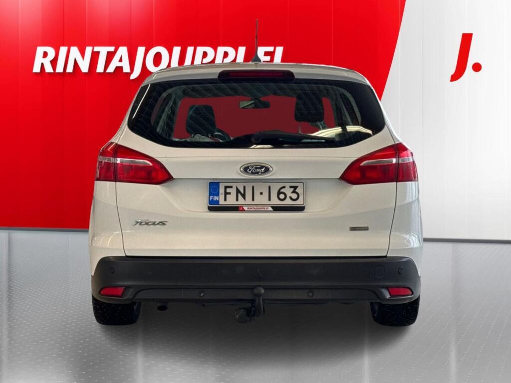 Ford Focus 2018 Valkoinen