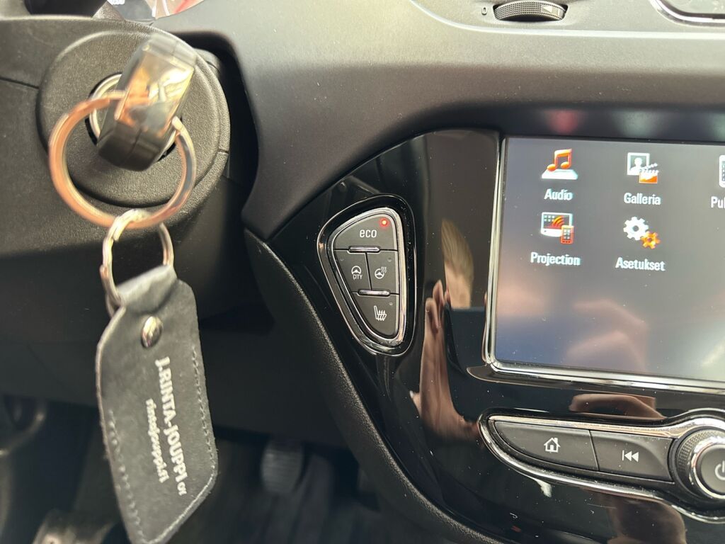 Opel Corsa 2018 Punainen