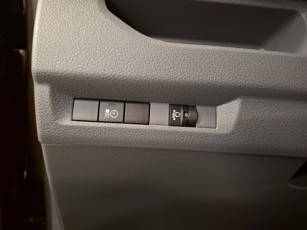 Peugeot Expert 2019 Ruskea (beige)