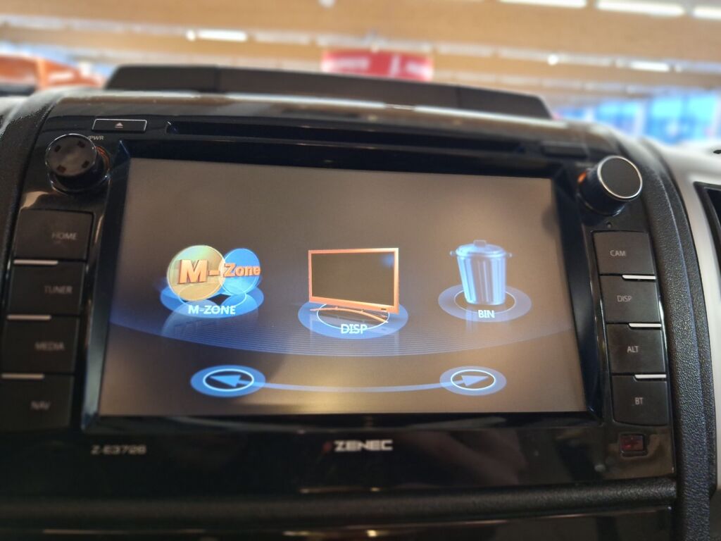 Bürstner Elegance I 920 2018 Valkoinen