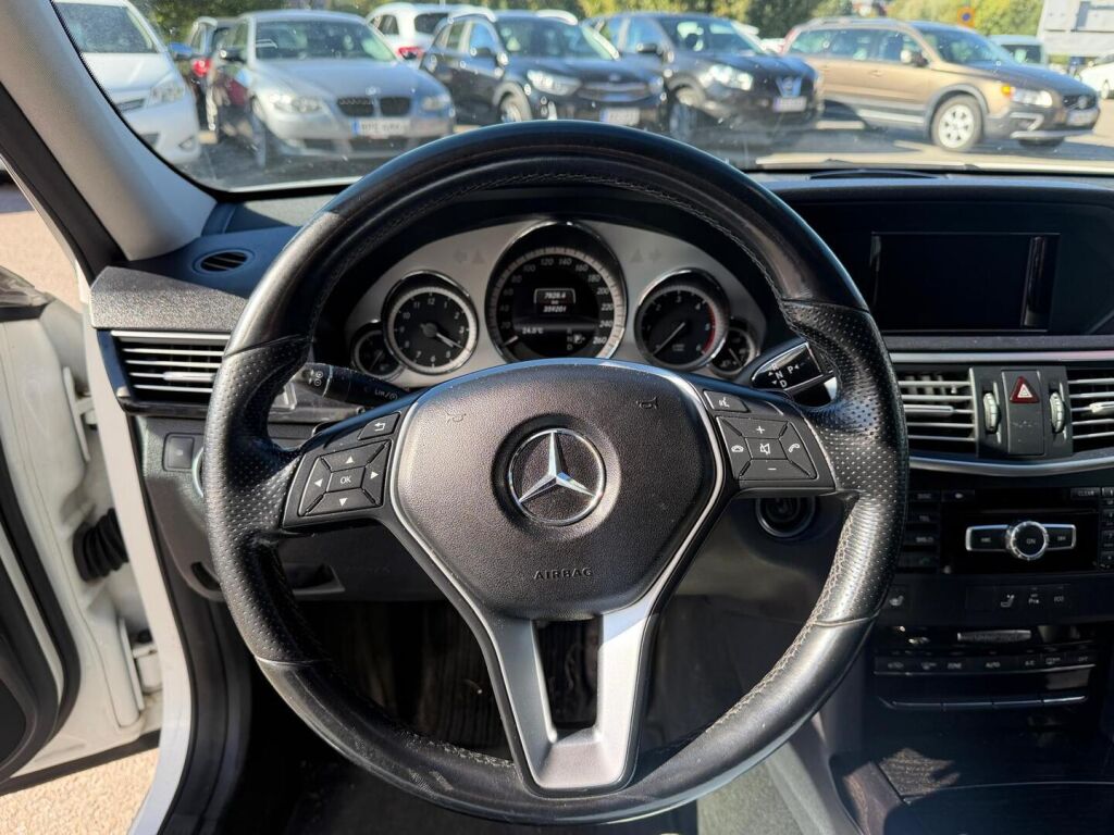 Mercedes-Benz E 2012 Valkoinen