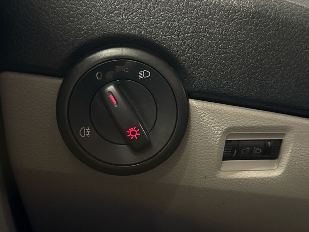 Volkswagen Transporter 2019 Valkoinen