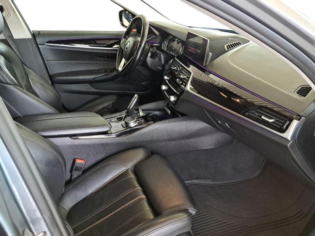 BMW 530 2018 Harmaa
