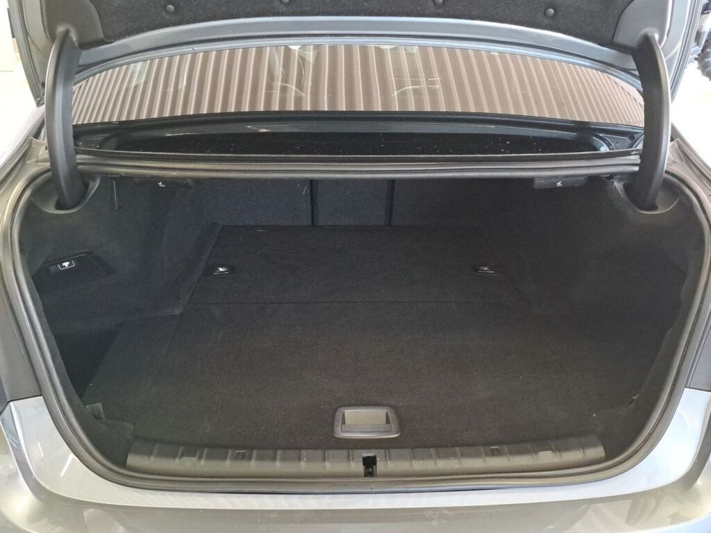 BMW 530 2018 Harmaa