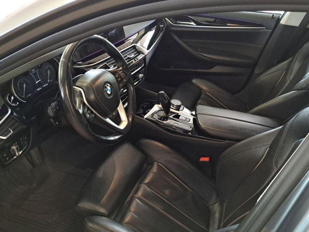BMW 530 2018 Harmaa
