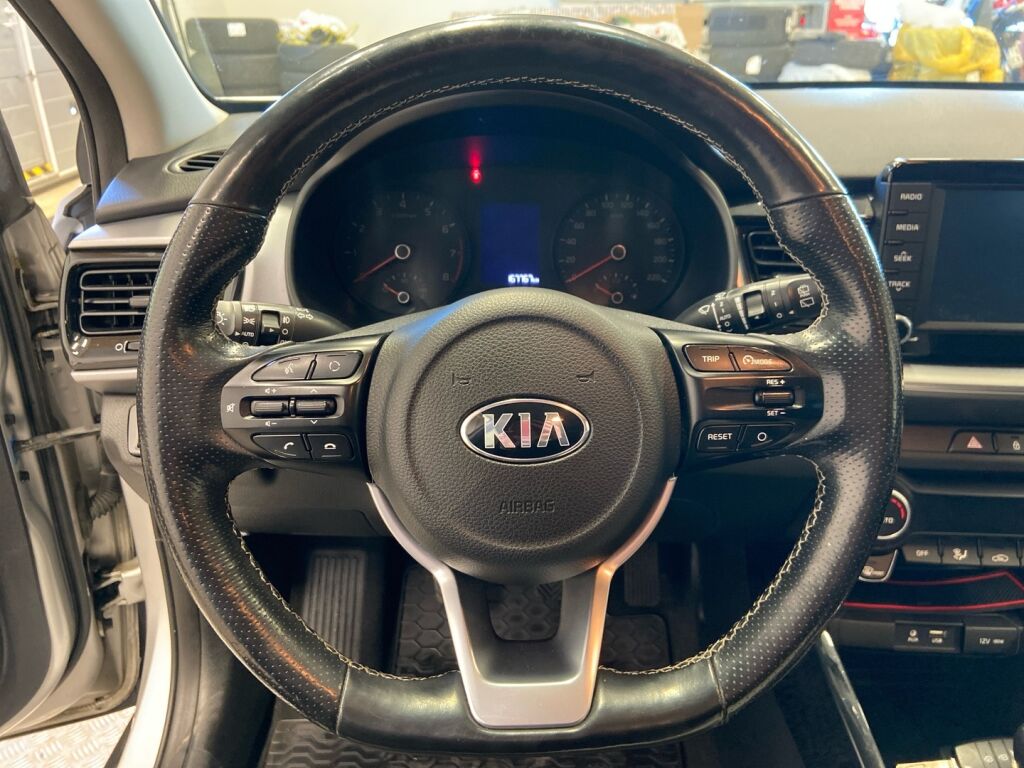 Kia Stonic 2019 Harmaa