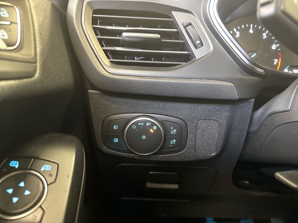 Ford Focus 2018 Harmaa