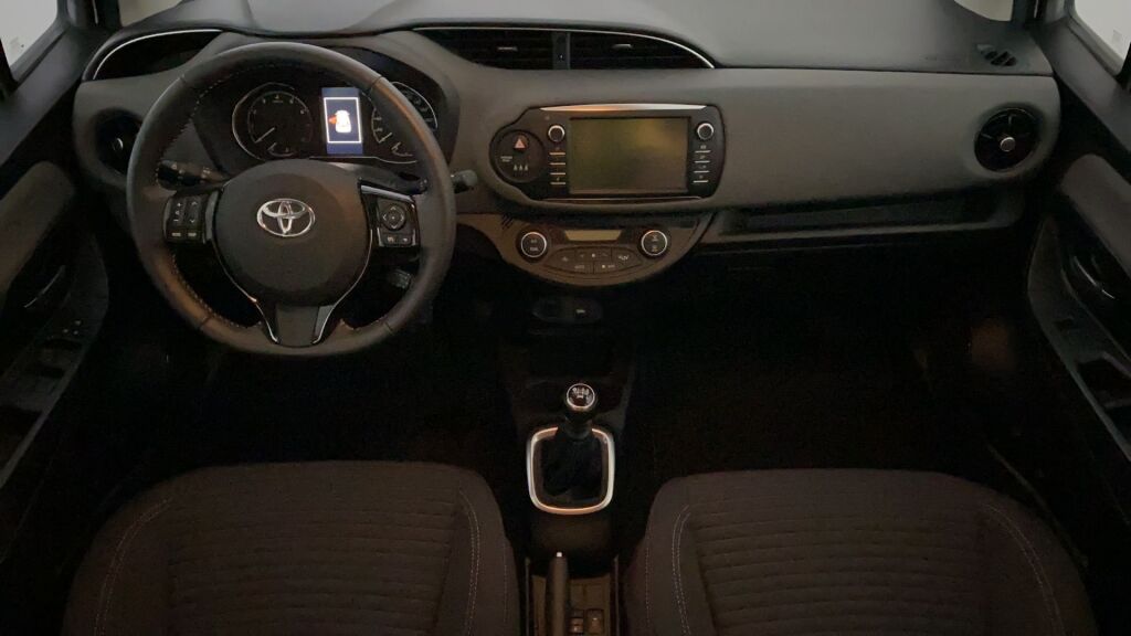 Toyota Yaris 2018 Valkoinen