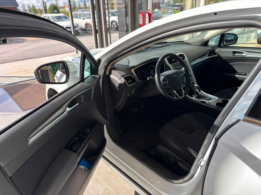 Ford Mondeo 2019 Valkoinen