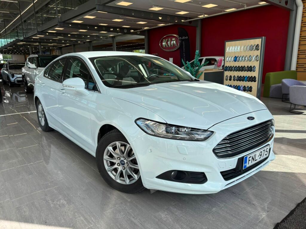 Ford Mondeo 2019 Valkoinen