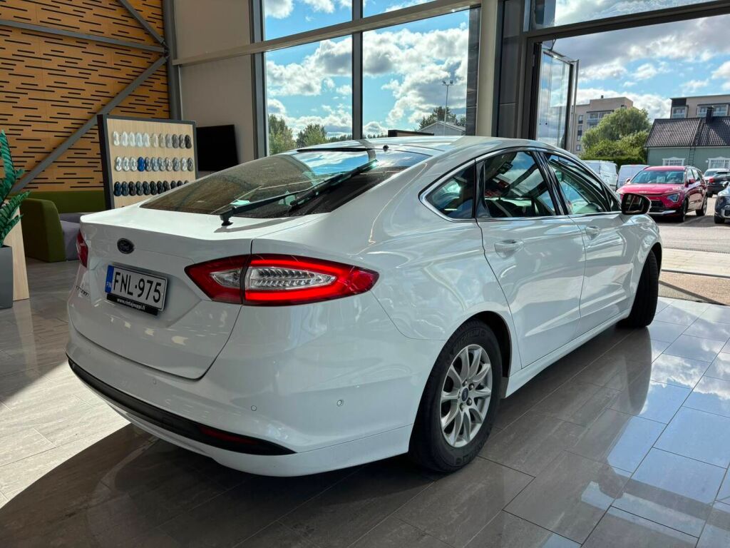 Ford Mondeo 2019 Valkoinen