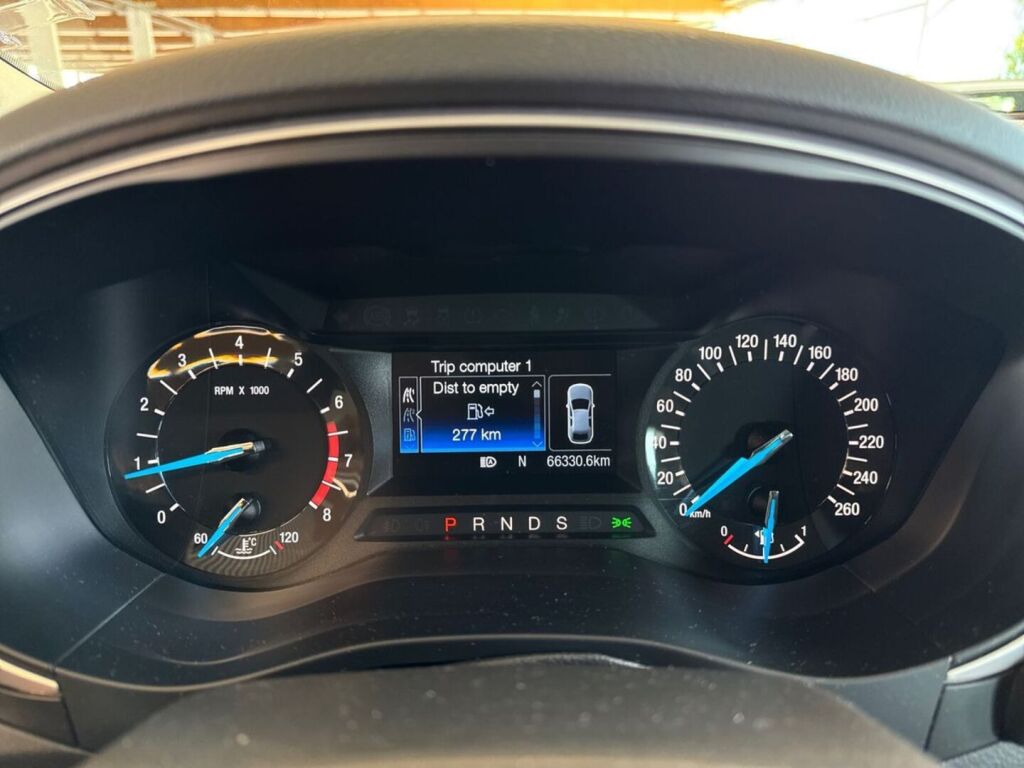 Ford Mondeo 2019 Valkoinen