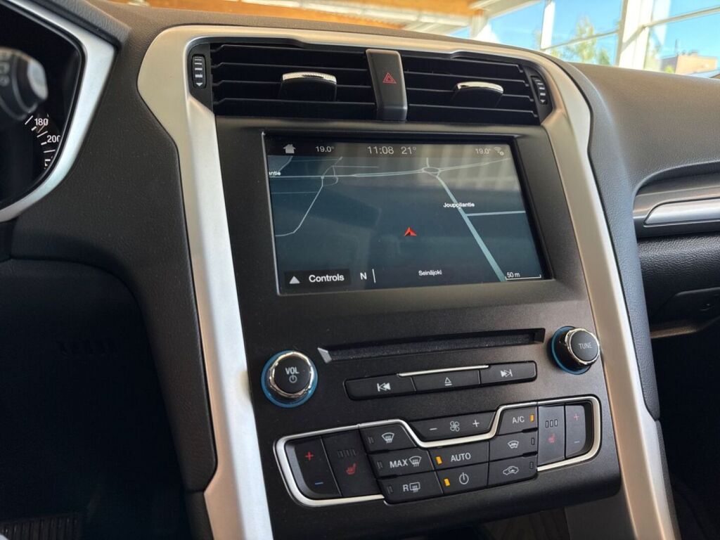 Ford Mondeo 2019 Valkoinen