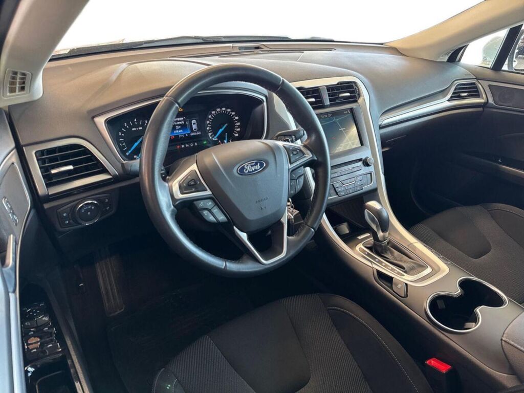 Ford Mondeo 2019 Valkoinen