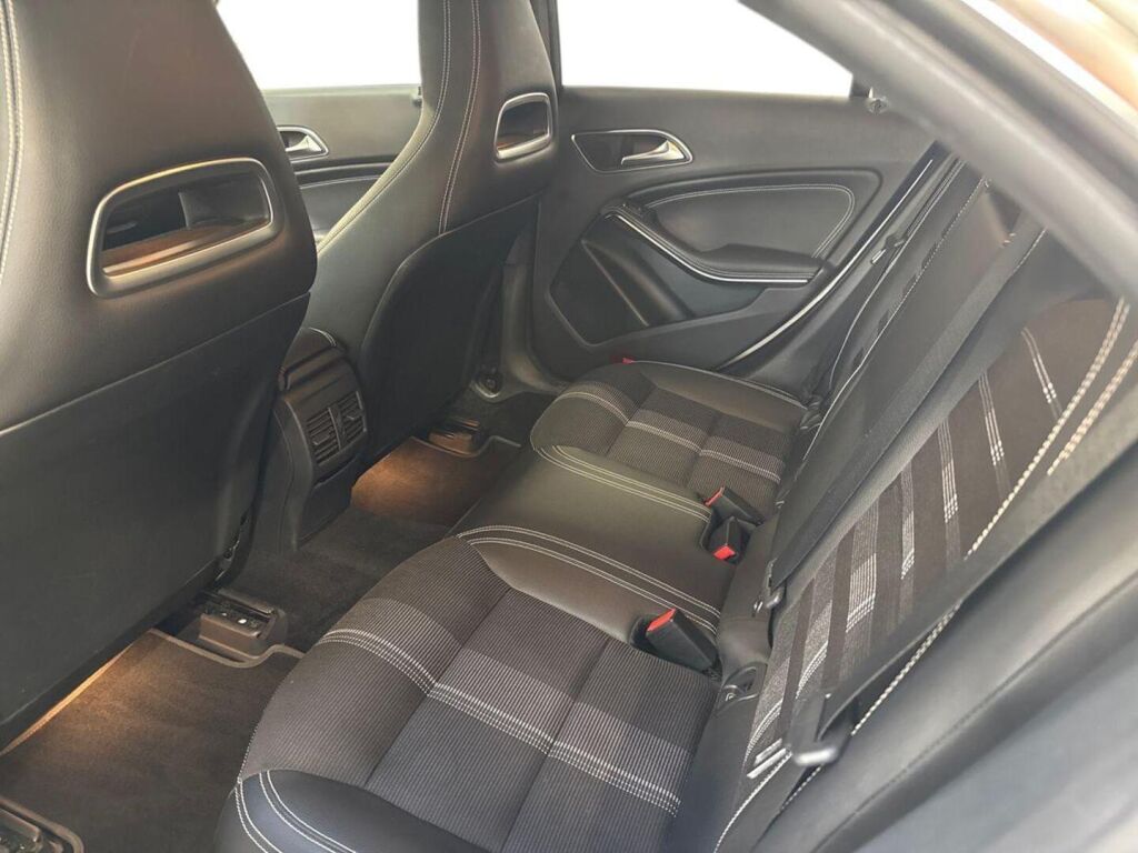 Mercedes-Benz CLA 2019 Valkoinen