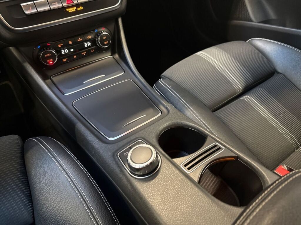 Mercedes-Benz CLA 2019 Valkoinen