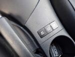 Toyota Auris 2016 Sininen