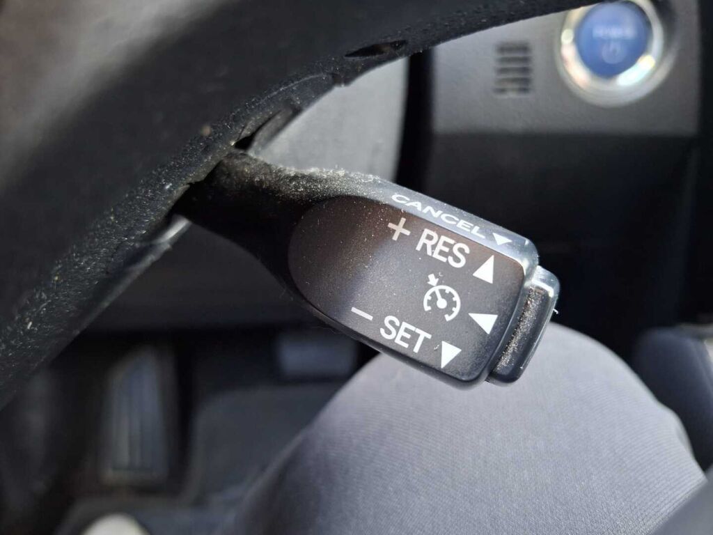 Toyota Auris 2016 Sininen