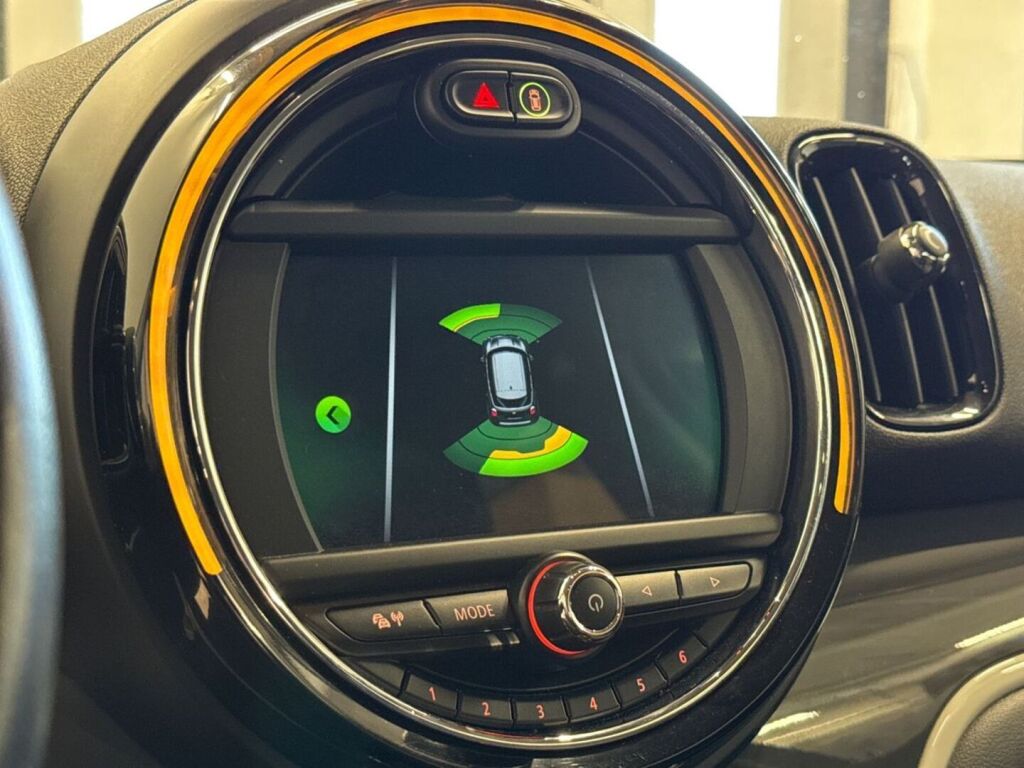 Mini Countryman 2018 Sininen