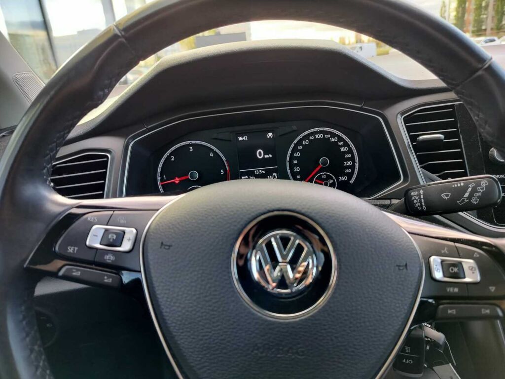 Volkswagen T-Roc 2018 Valkoinen