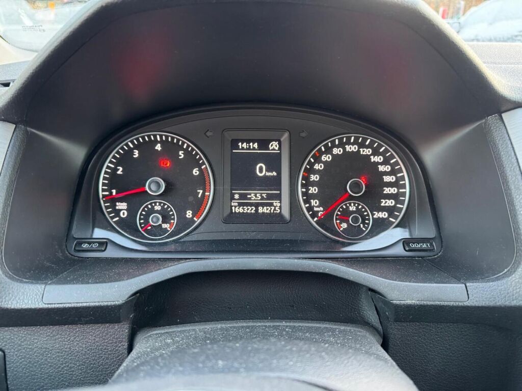 Volkswagen Caddy Maxi 2018 Ruskea (beige)