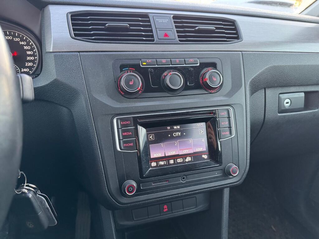 Volkswagen Caddy Maxi 2018 Ruskea (beige)