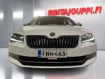 Skoda Superb 2019 Valkoinen
