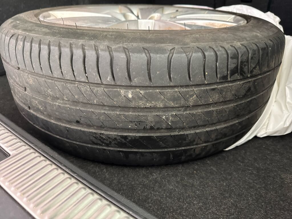 Skoda Superb 2019 Valkoinen