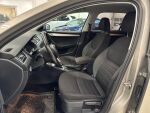 Skoda Octavia 2019 Ruskea (beige)