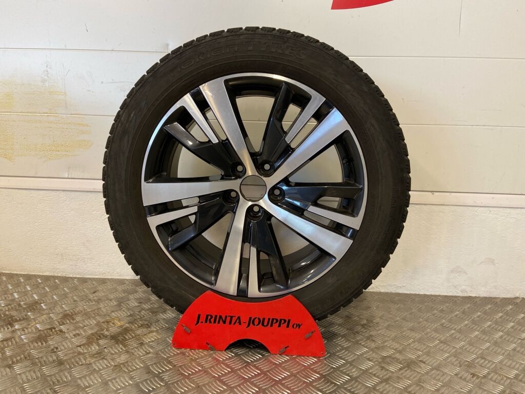 Peugeot 5008 2019 Harmaa