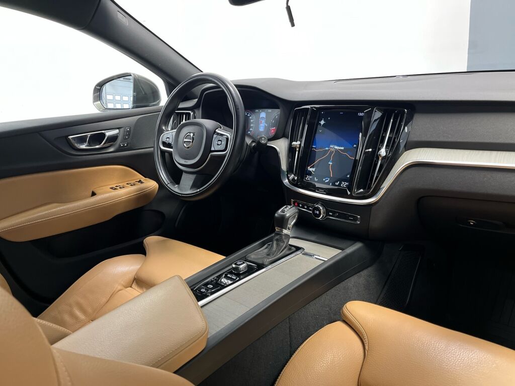 Volvo V60 2018 Harmaa