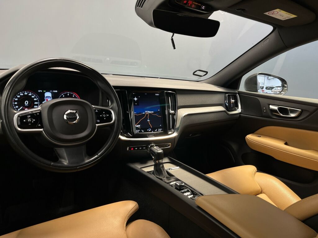 Volvo V60 2018 Harmaa