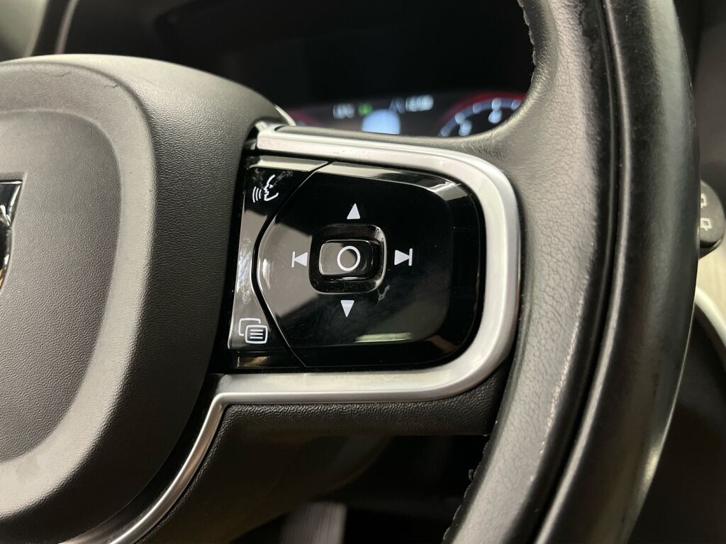 Volvo V60 2018 Harmaa