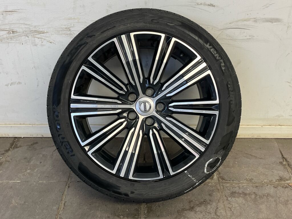 Volvo V60 2018 Harmaa