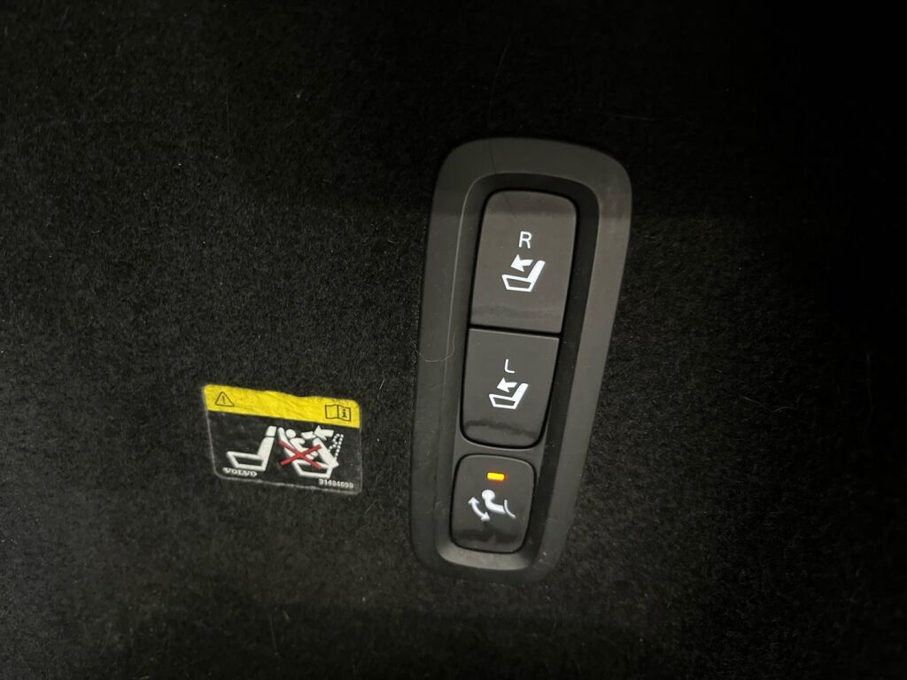 Volvo V60 2018 Harmaa