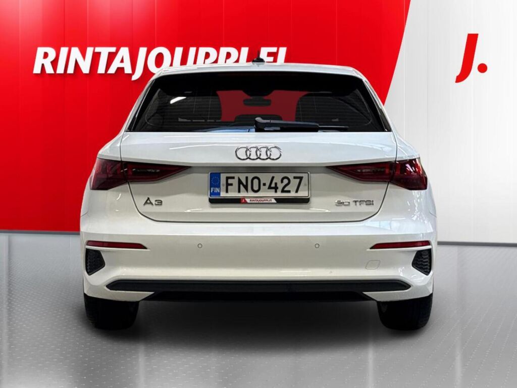 Audi A3 2022 Valkoinen